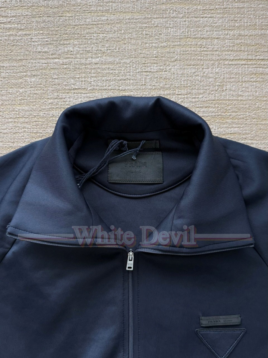 하얀악마 프라다 레플리카 집업 (15).jpg