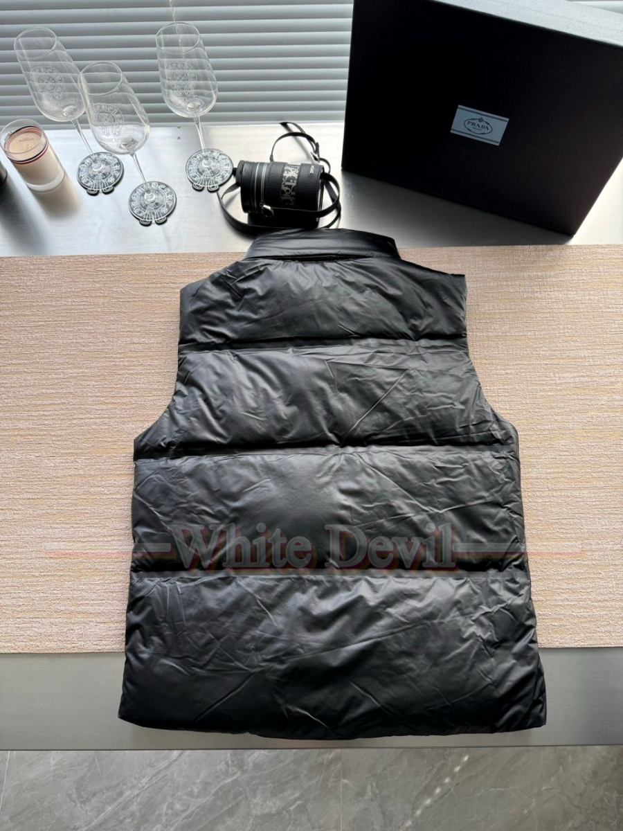 하얀악마 프라다 레플리카 조끼 (13).jpg