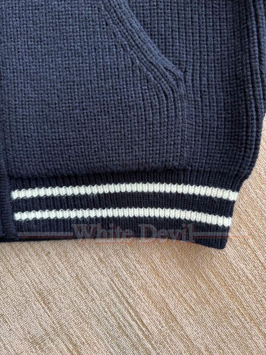 하얀악마 셀린느 이미테이션 집업 (18).jpg