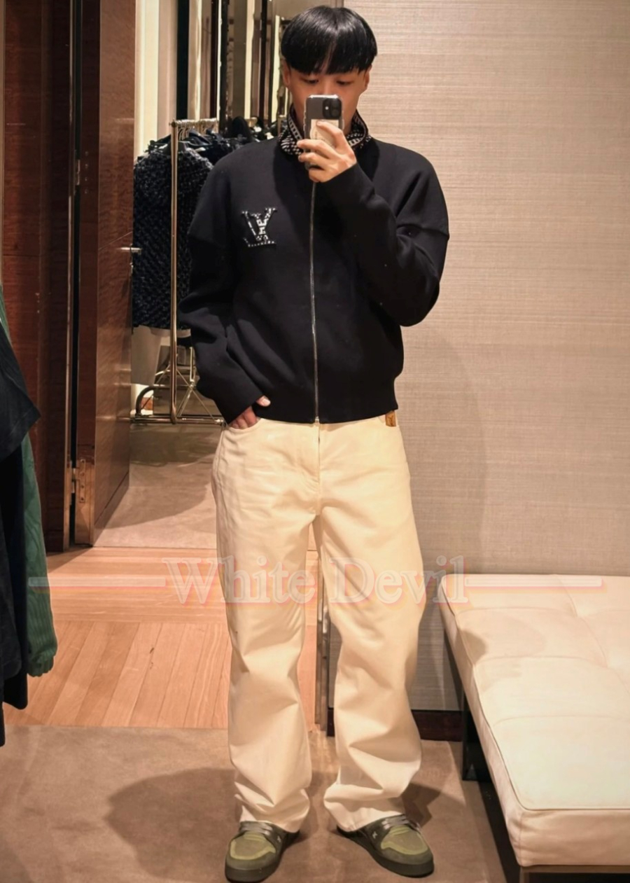 하얀악마 루이비통 이미테이션 자켓 (1).jpg