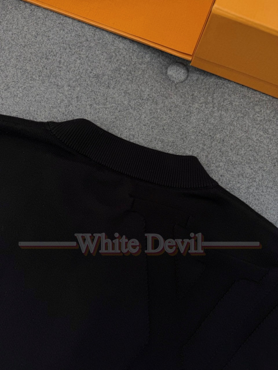 하얀악마 레플리카 루이비통 티셔츠 (16).jpg