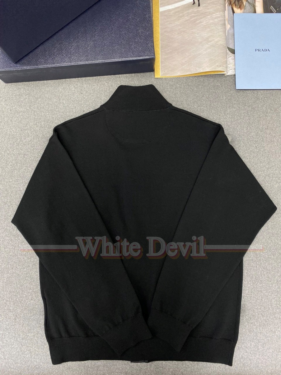 하얀악마 레플리카 프라다 가디건 (8).jpg