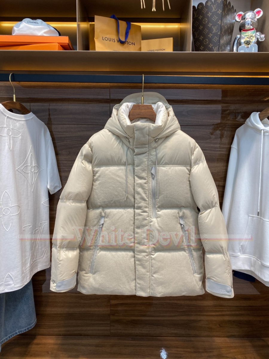 하얀악마 제냐 레플리카 패딩 (3).jpg