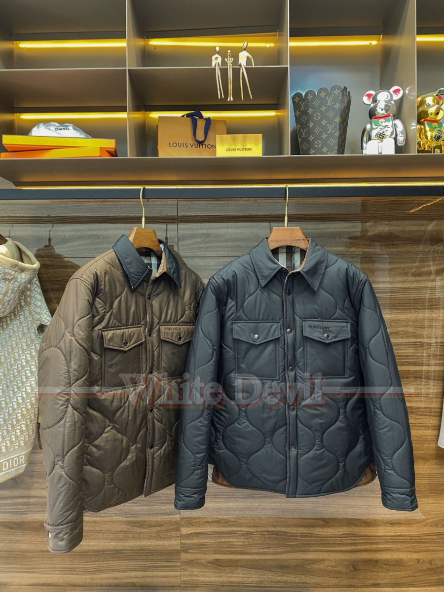 하얀악마 버버리 레플리카 점퍼 (8).jpg