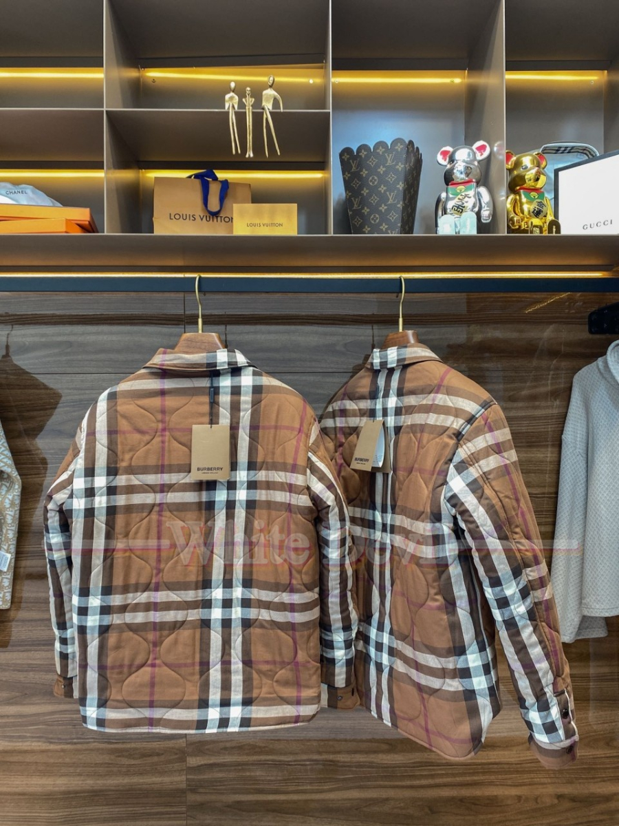 하얀악마 버버리 레플리카 점퍼 (12).jpg