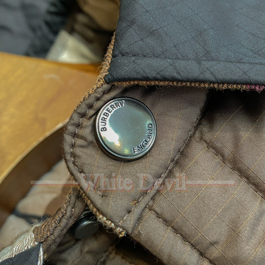 하얀악마 버버리 레플리카 점퍼 (16).jpg