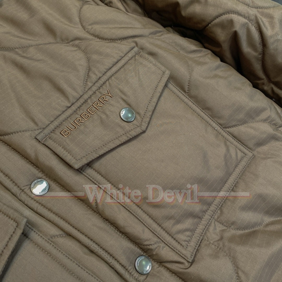 하얀악마 버버리 레플리카 점퍼 (17).jpg