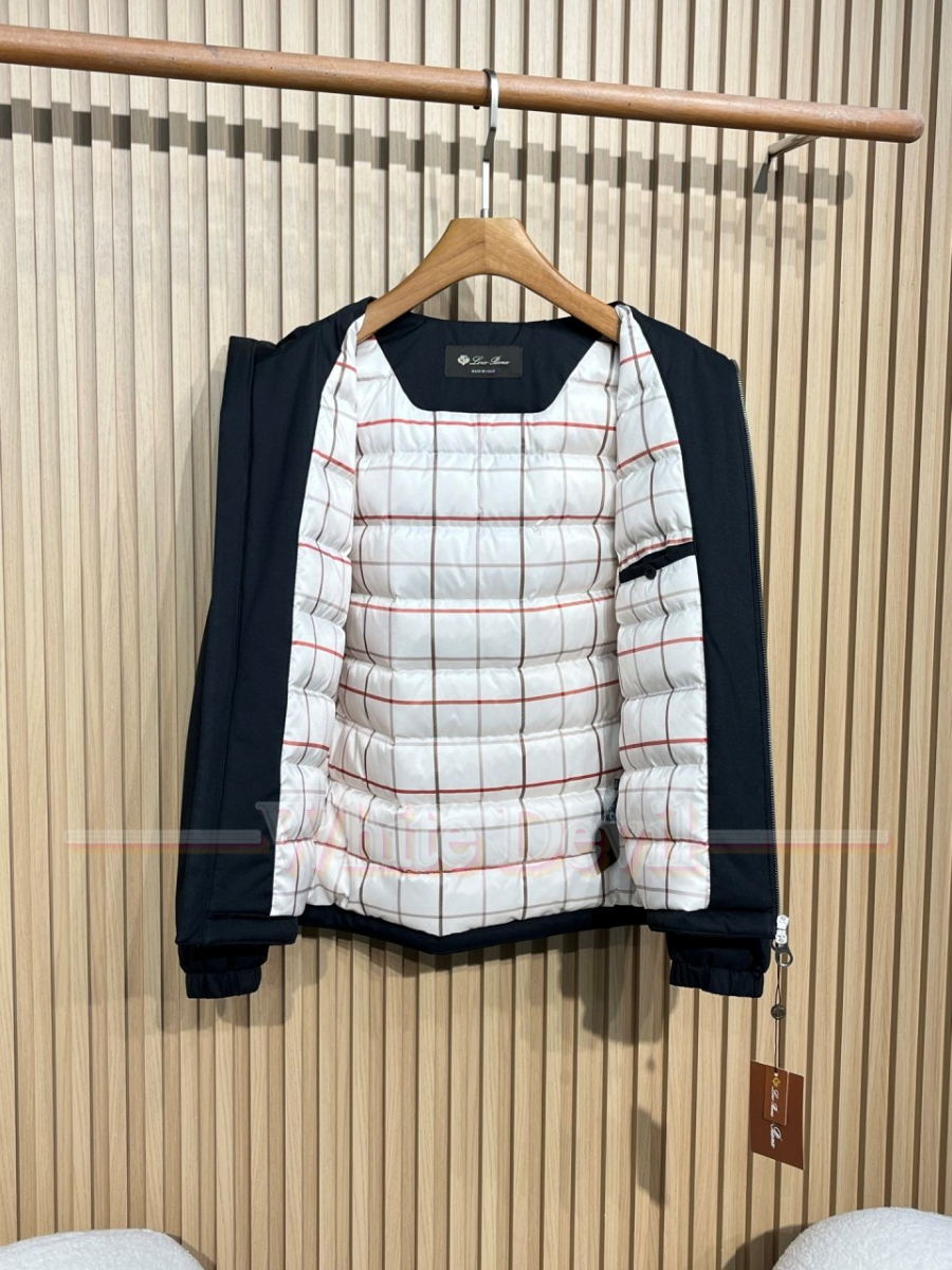 하얀악마 로로피아나 레플리카패딩 (5).jpg