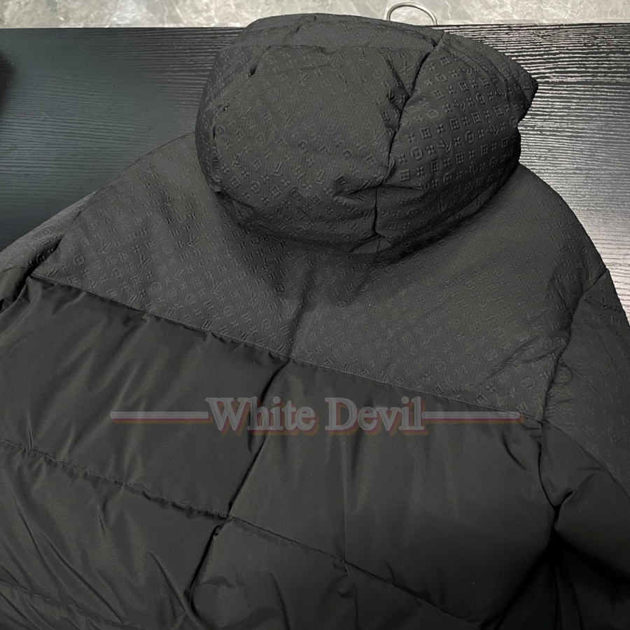 하얀악마 이미테이션 루이비통 패딩 (12).jpg