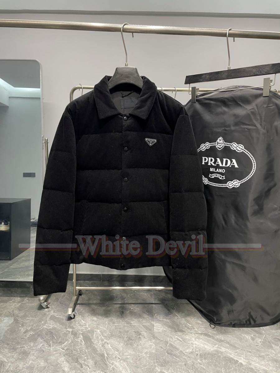 하얀악마 프라다 레플리카 점퍼 (5).jpg