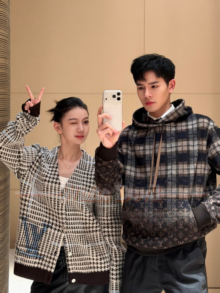 하얀악마 이미테이션 루이비통 후드티 (2).jpg