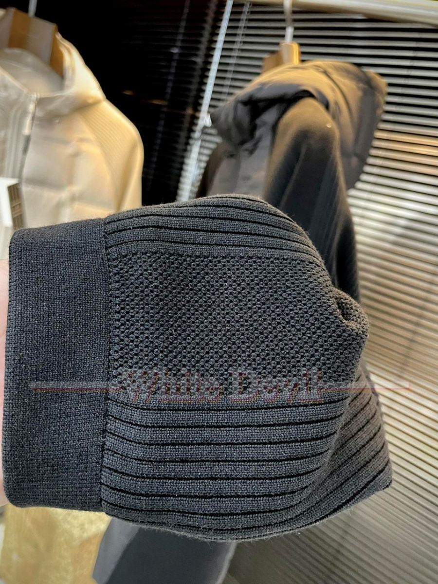 하얀악마 이미테이션 제냐 점퍼 (6).jpg