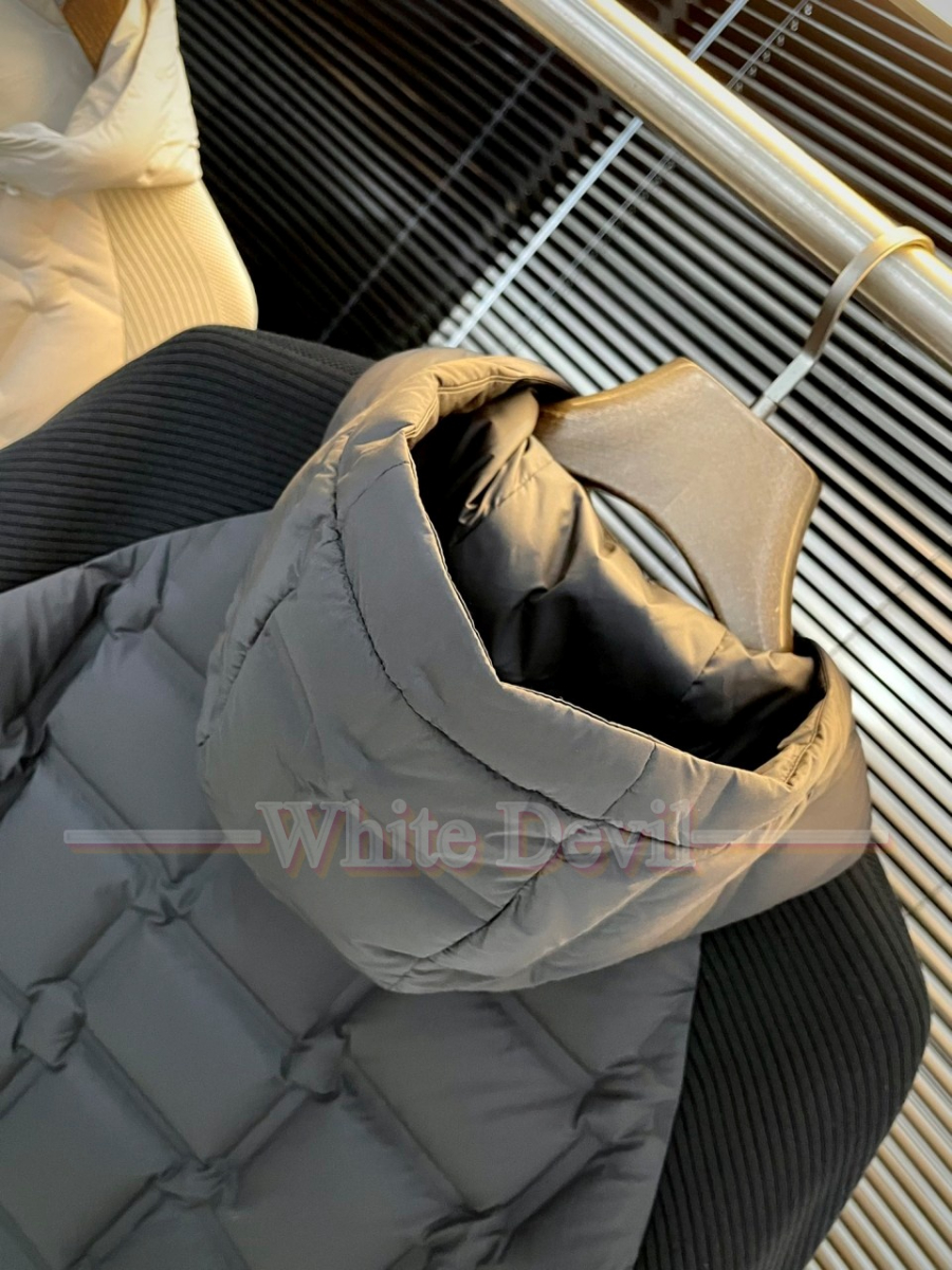 하얀악마 이미테이션 제냐 점퍼 (9).jpg