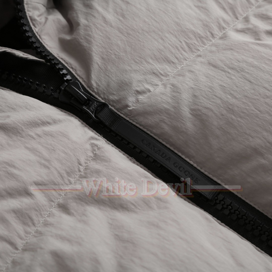 하얀악마 레플리카 캐나다구스 패딩 (15).jpg
