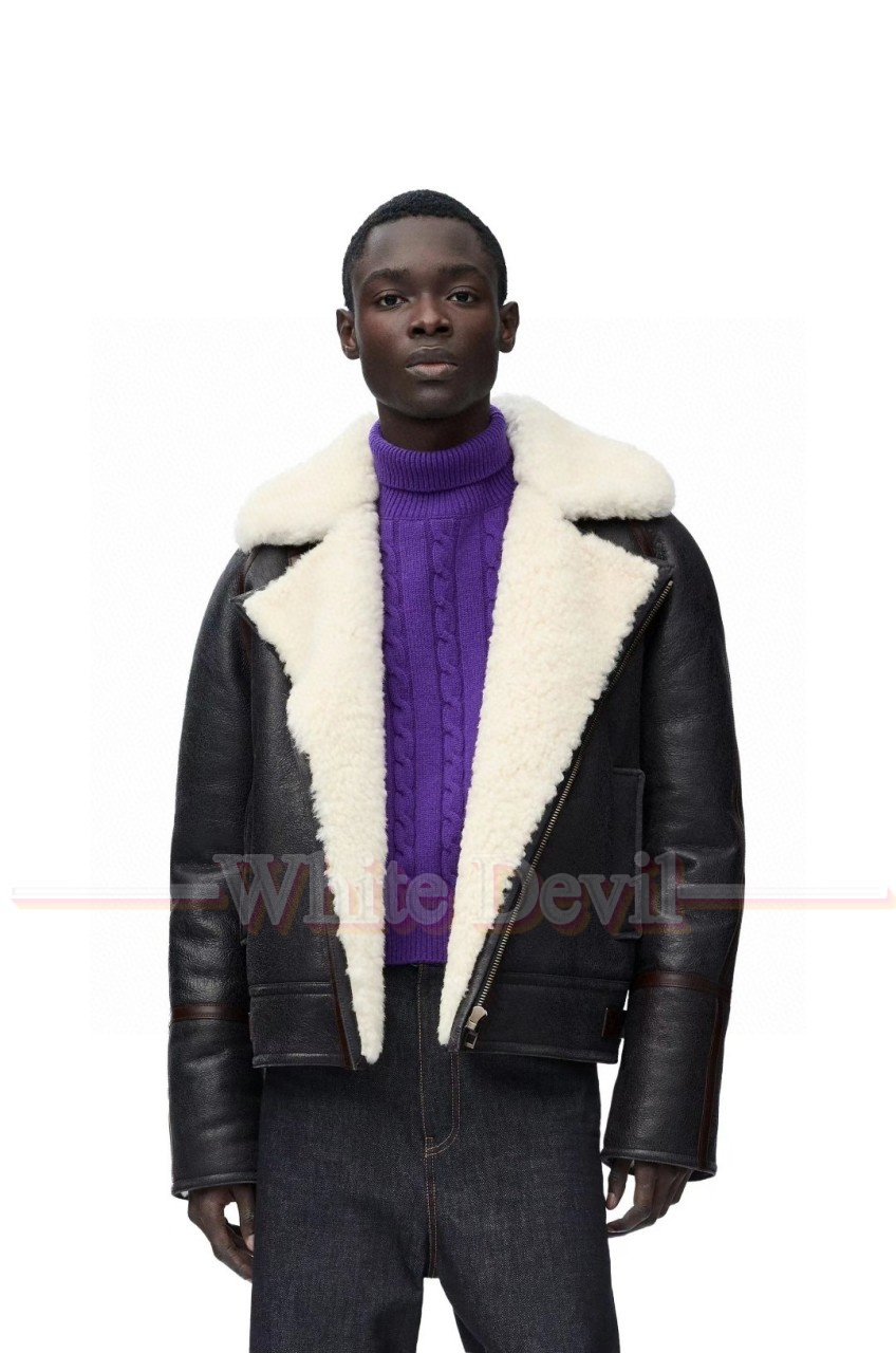 하얀악마 레플리카 로에베 무스탕 (1).jpg