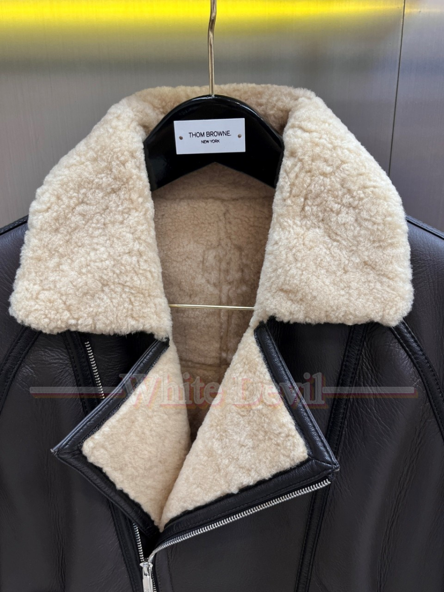 하얀악마 레플리카 로에베 무스탕 (5).jpg