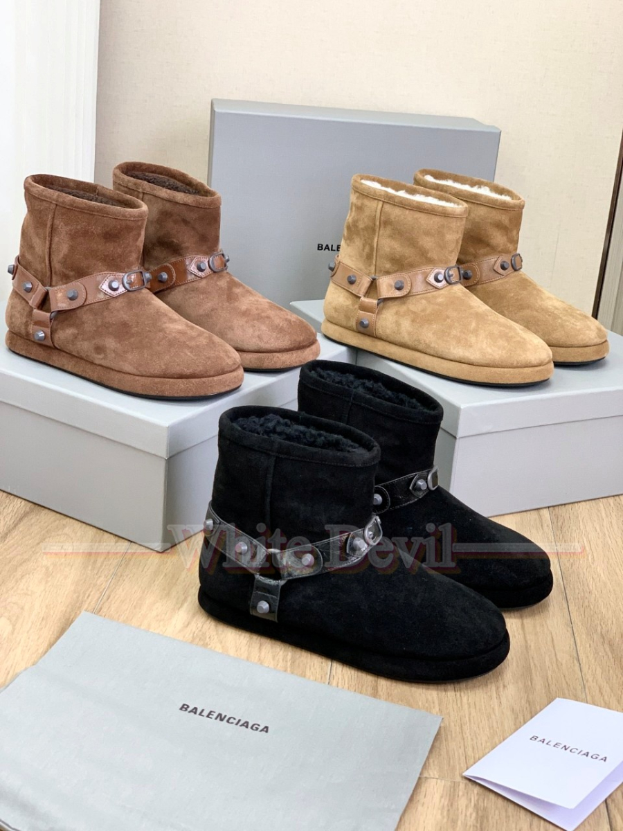 하얀악마 발렌시아가 이미테이션 부츠 (1).jpg