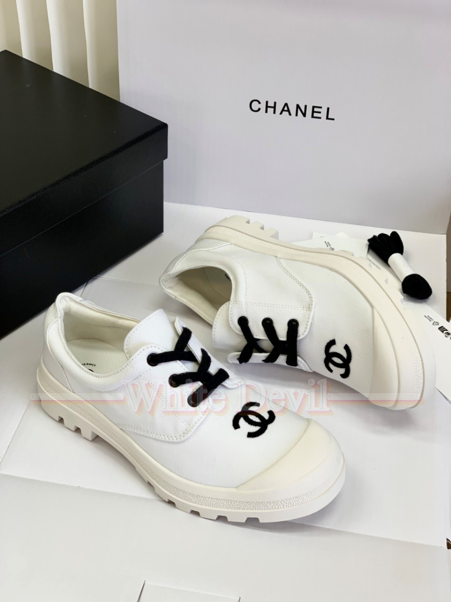 하얀악마 샤넬 스니커즈 이미테이션 (5).jpg