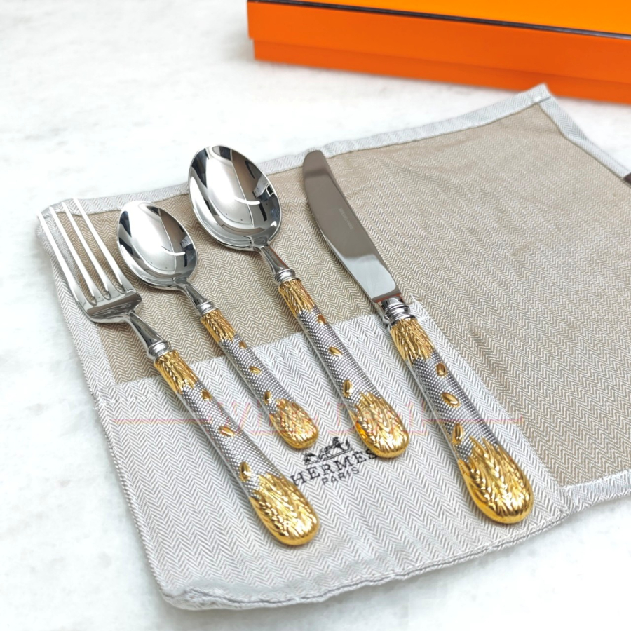 하얀악마 에르메스 커트러리 레플리카 (2).jpg