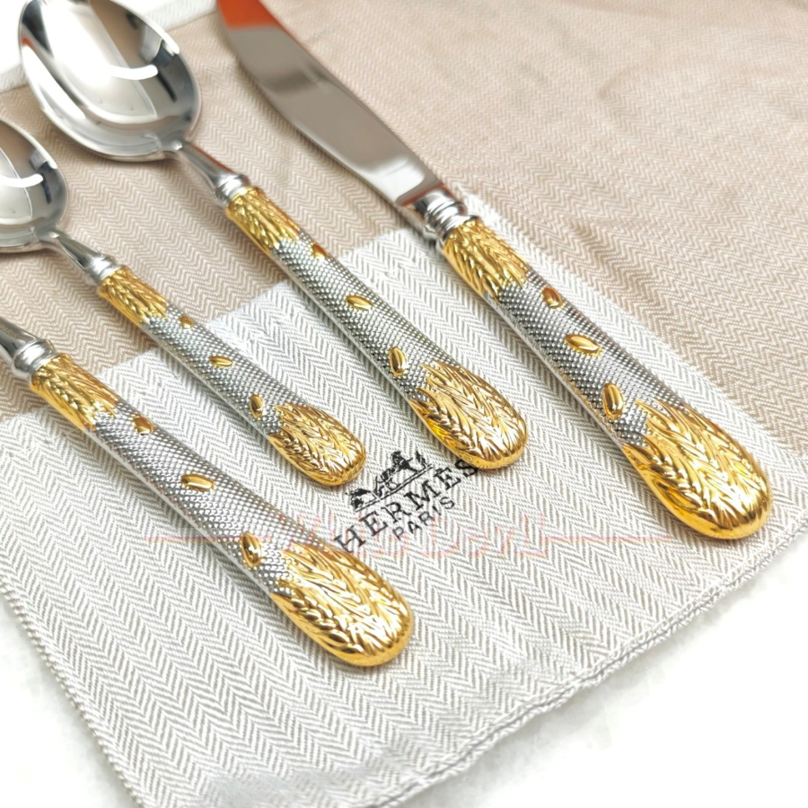 하얀악마 에르메스 커트러리 레플리카 (3).jpg