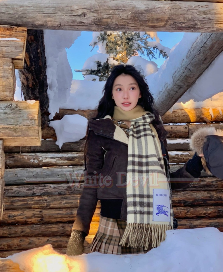 하얀악마 버버리 목도리 레플리카 (1).jpg