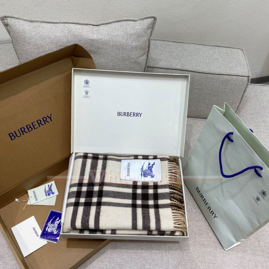 하얀악마 버버리 목도리 레플리카 (2).jpg