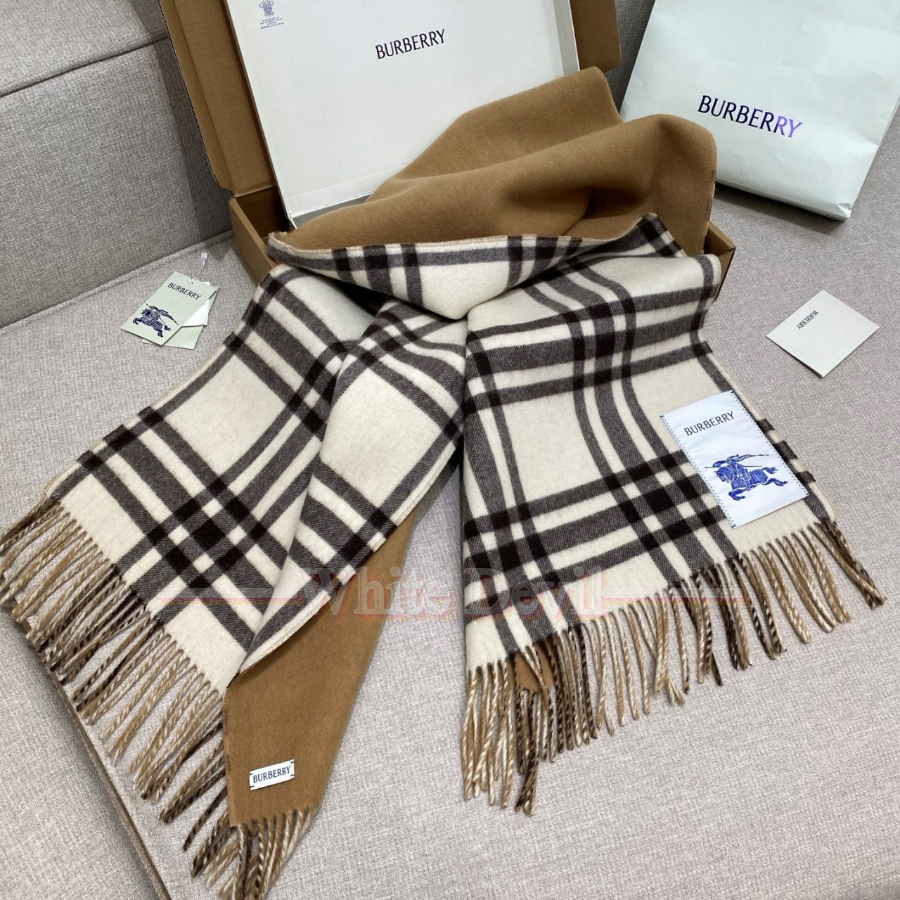 하얀악마 버버리 목도리 레플리카 (4).jpg