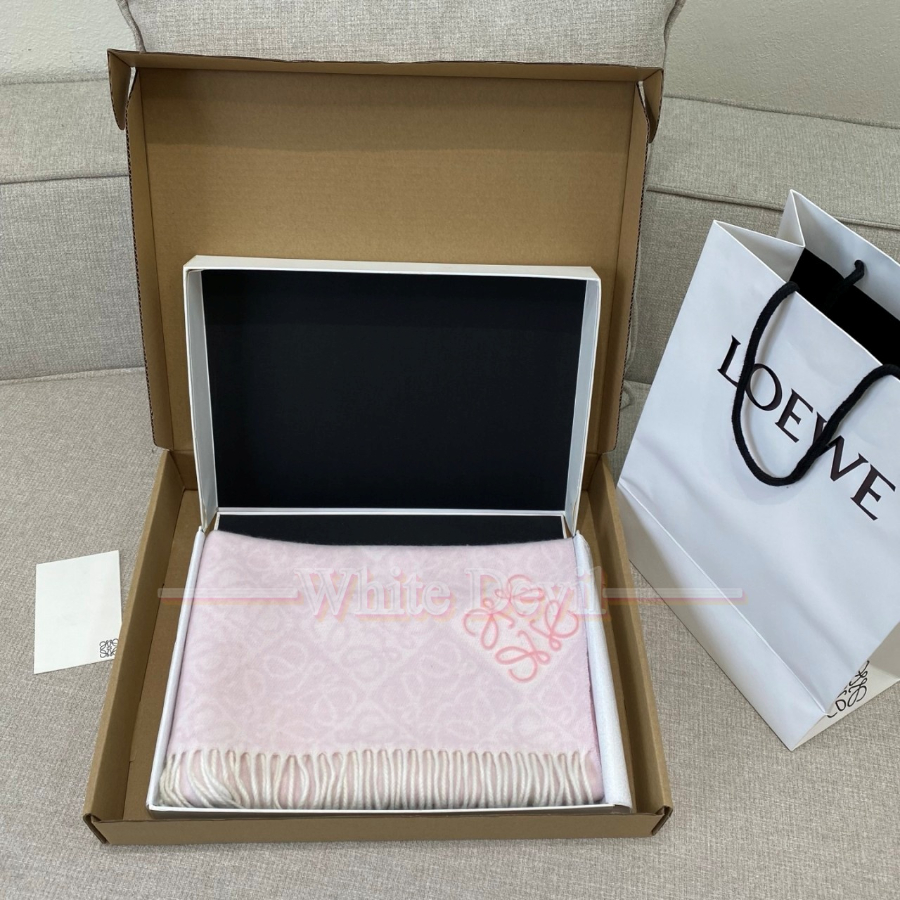 하얀악마 레플리카 로에베 목도리 (2).jpg