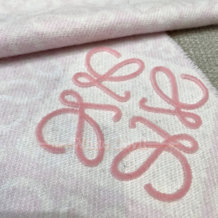 하얀악마 레플리카 로에베 목도리 (5).jpg