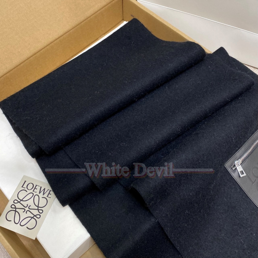 하얀악마 레플리카 로에베 목도리 (4).jpg