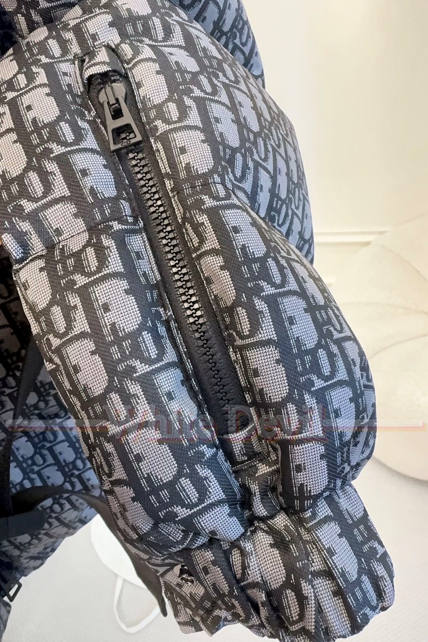 하얀악마 레플리카 디올 패딩 (10).jpg