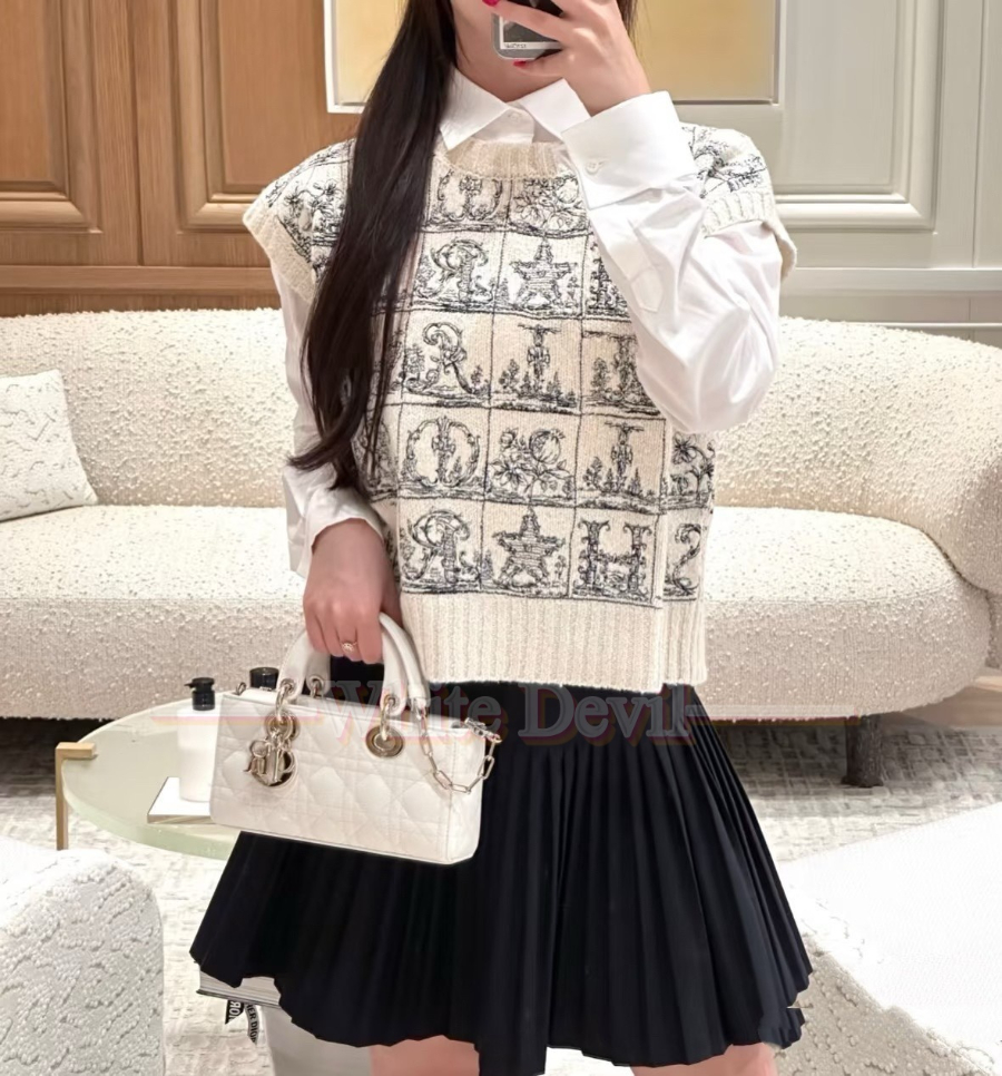 하얀악마 레플리카 디올 조끼 (2).jpg
