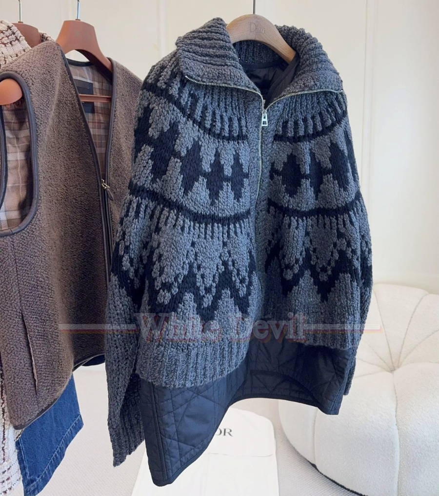 하얀악마 이미테이션 디올 점퍼 (6).jpg