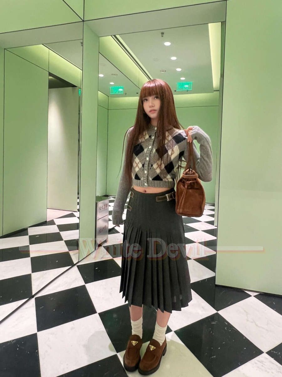 하얀악마 프라다 치마 레플리카 (2).jpg