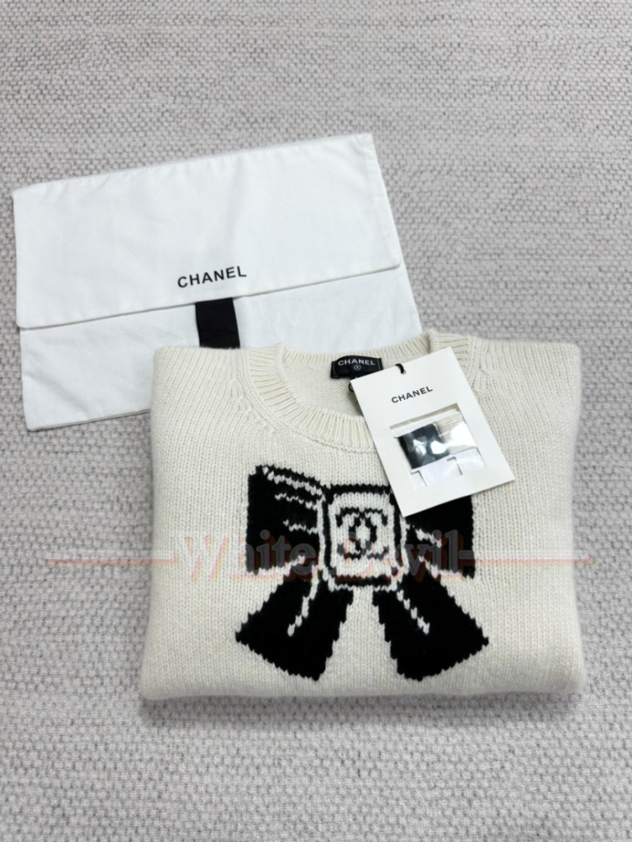 하얀악마 레플리카 샤넬 스웨터 (8).jpg