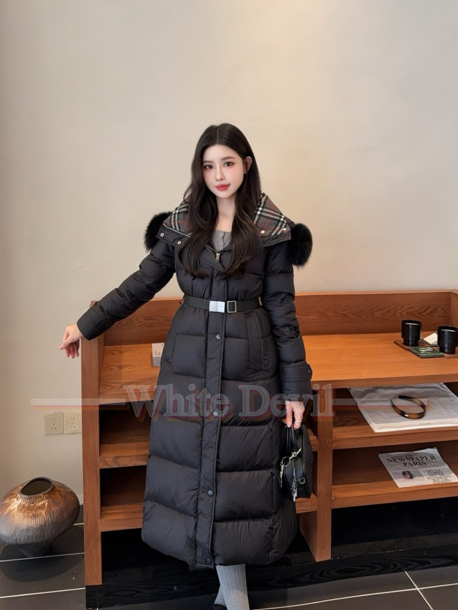 하얀악마 레플리카 버버리 패딩 (1).jpg