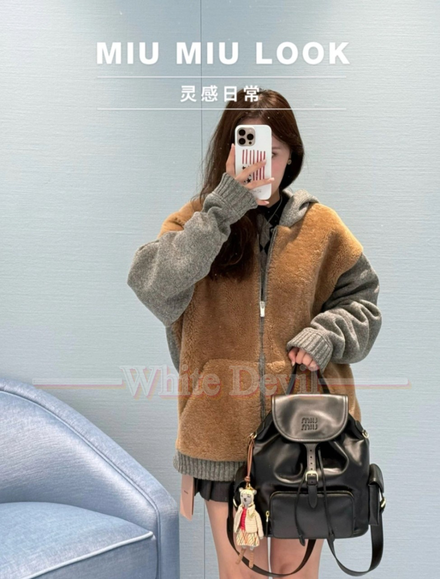 하얀악마 이미테이션 미우미우 자켓 (1).jpg