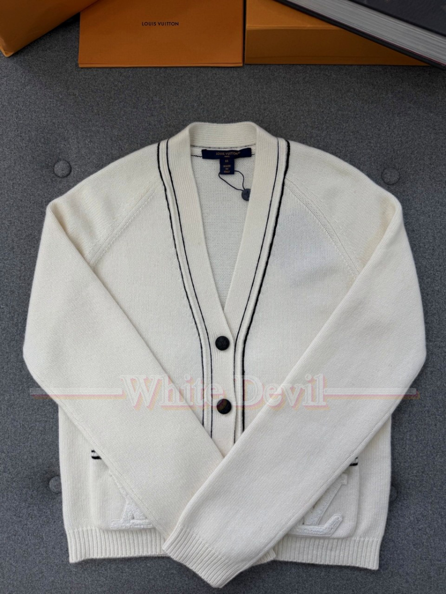 하얀악마 이미테이션 루이비통 가디건 (4).jpg
