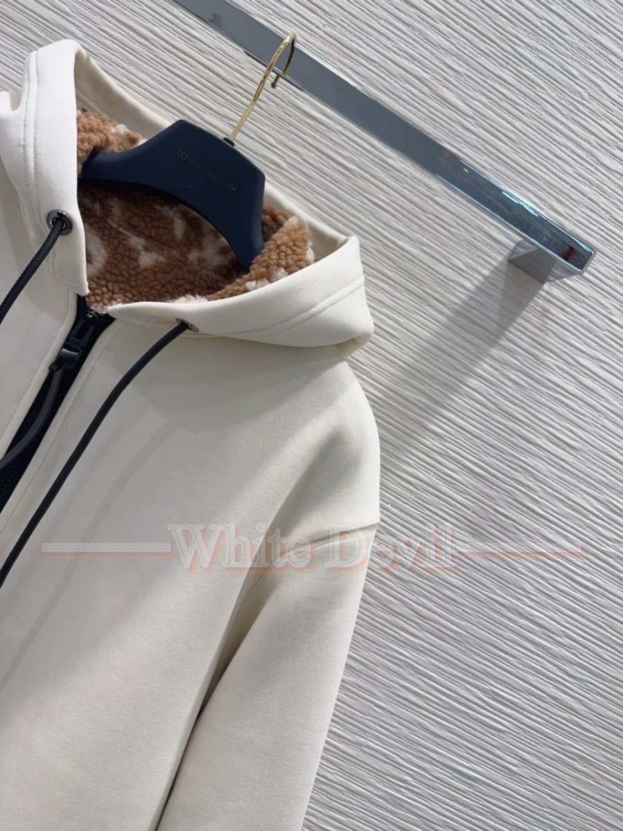하얀악마 레플리카 루이비통 집업 (8).jpg