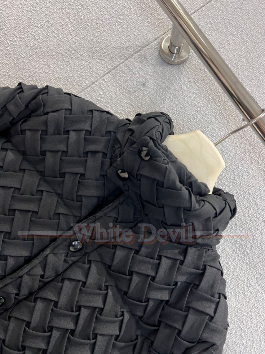 하얀악마 이미테이션 보테가 패딩 (7).jpg
