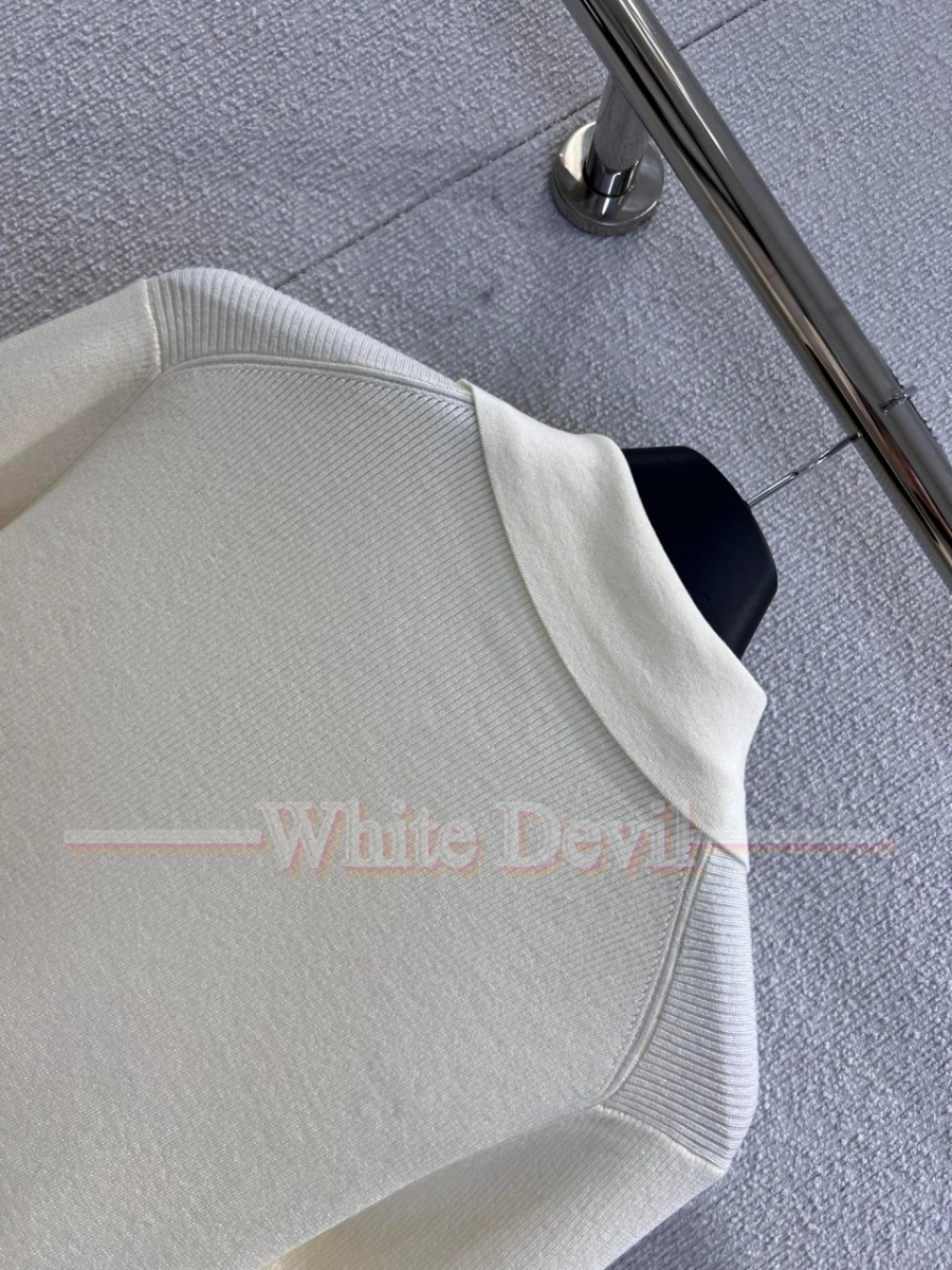 하얀악마 레플리카 펜디 가디건 (7).jpg