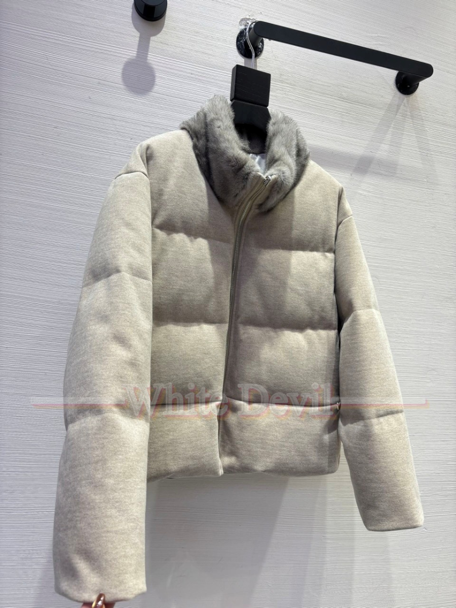 하얀악마 레플리카 로로피아나 패딩 (6).jpg