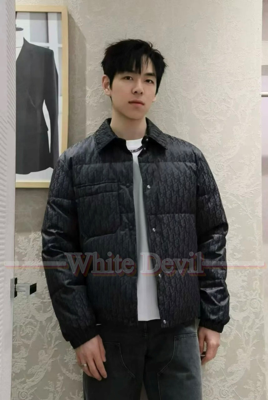 하얀악마 이미테이션 디올 패딩 (1).jpg