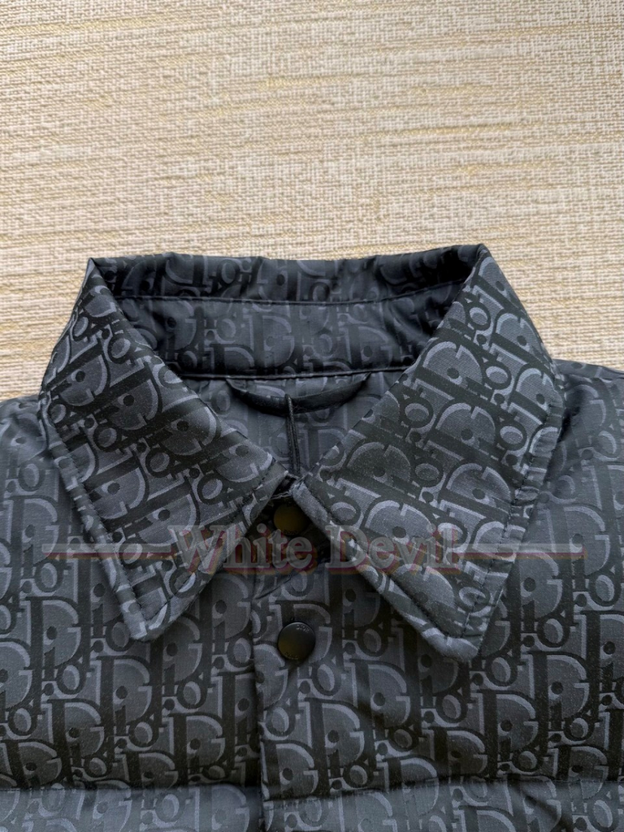 하얀악마 이미테이션 디올 패딩 (14).jpg