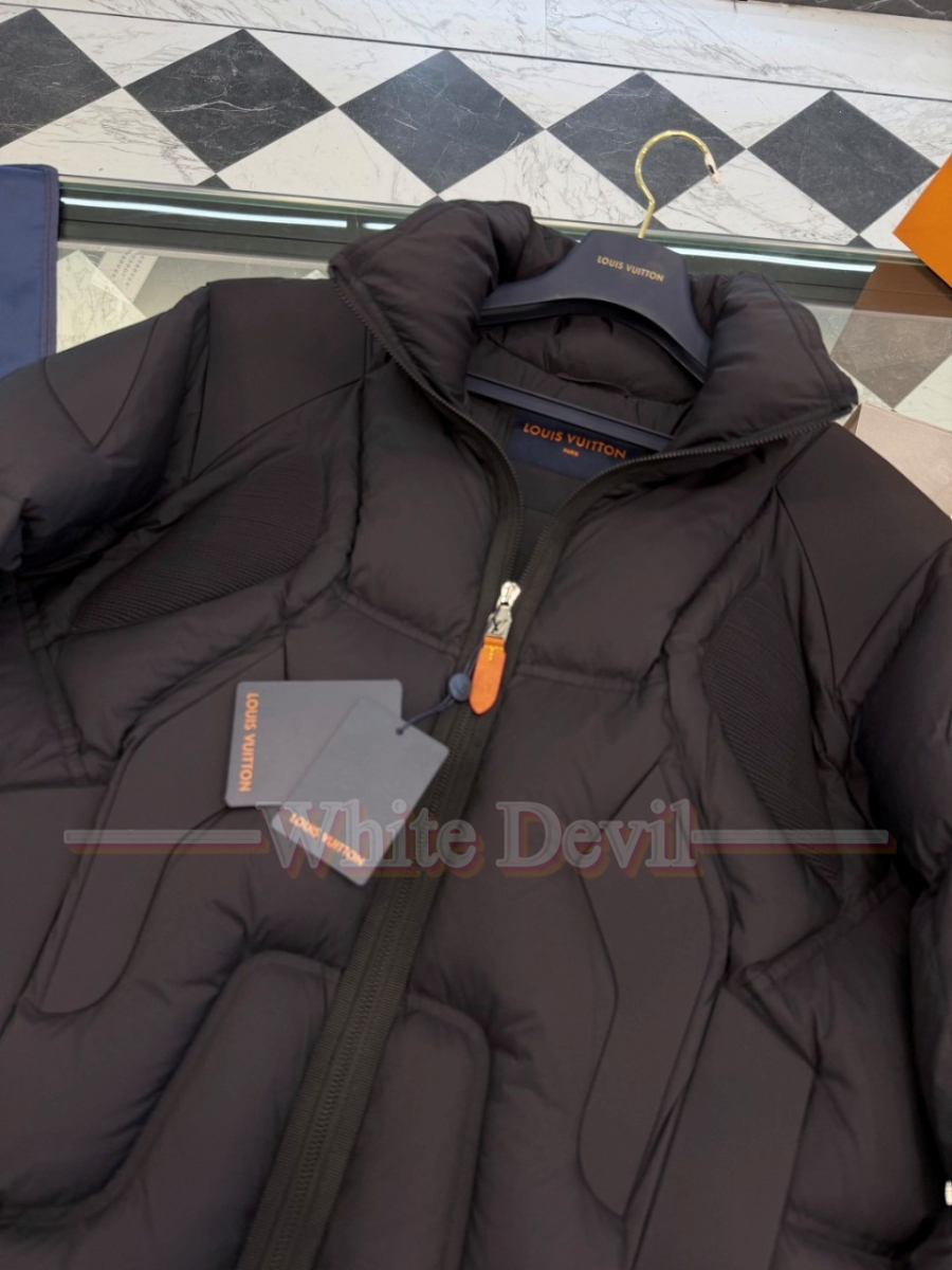 하얀악마 이미테이션 루이비통 패딩 (13).jpg