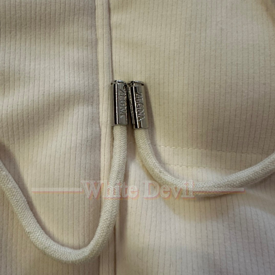 하얀악마 이미테이션 제냐 패딩 (8).jpg