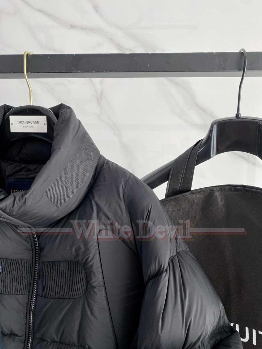 하얀악마 이미테이션 루이비통 패딩 (3).jpg