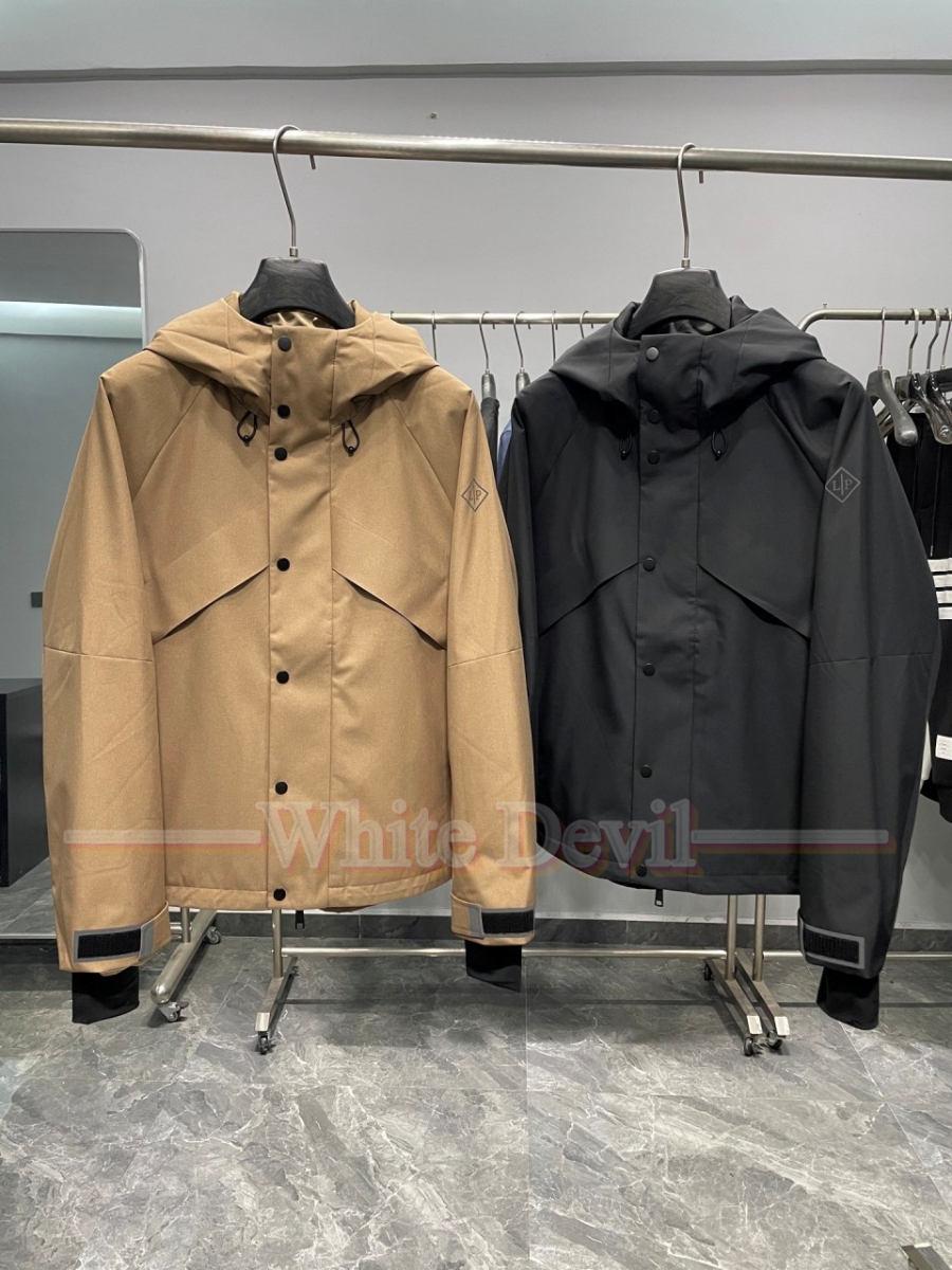 하얀악마 레플리카 로로 점퍼 (1).jpg