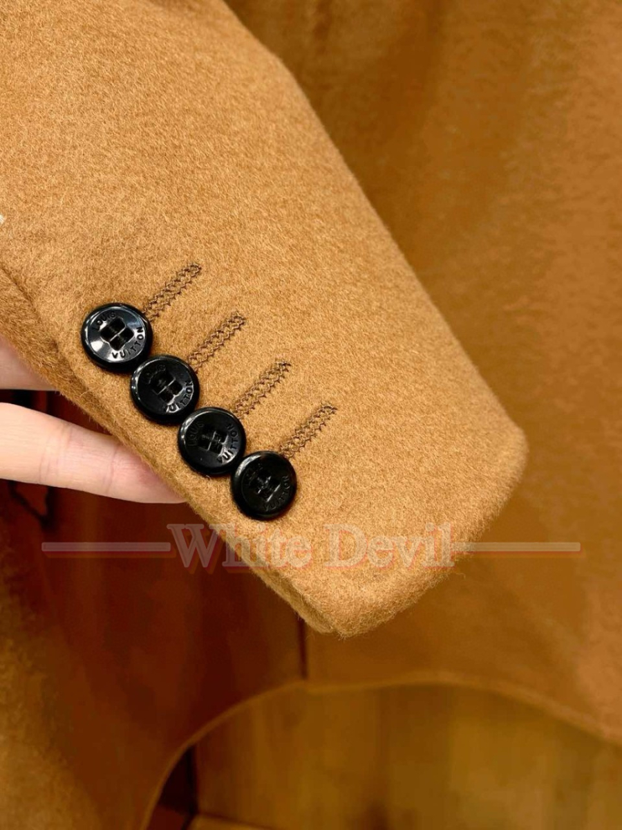 하얀악마 레플리카 루이비통 코트 (9).jpg