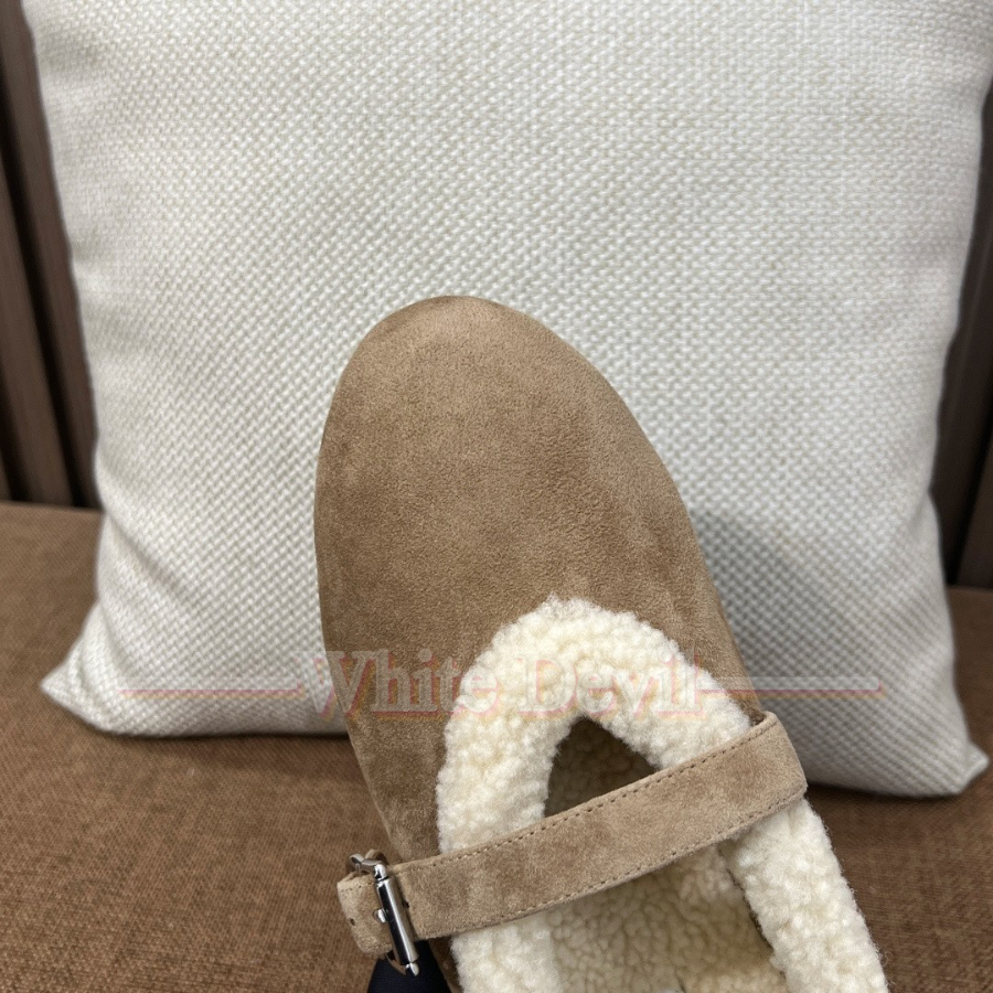 하얀악마 이미테이션 알라이아 플랫 (14).jpg